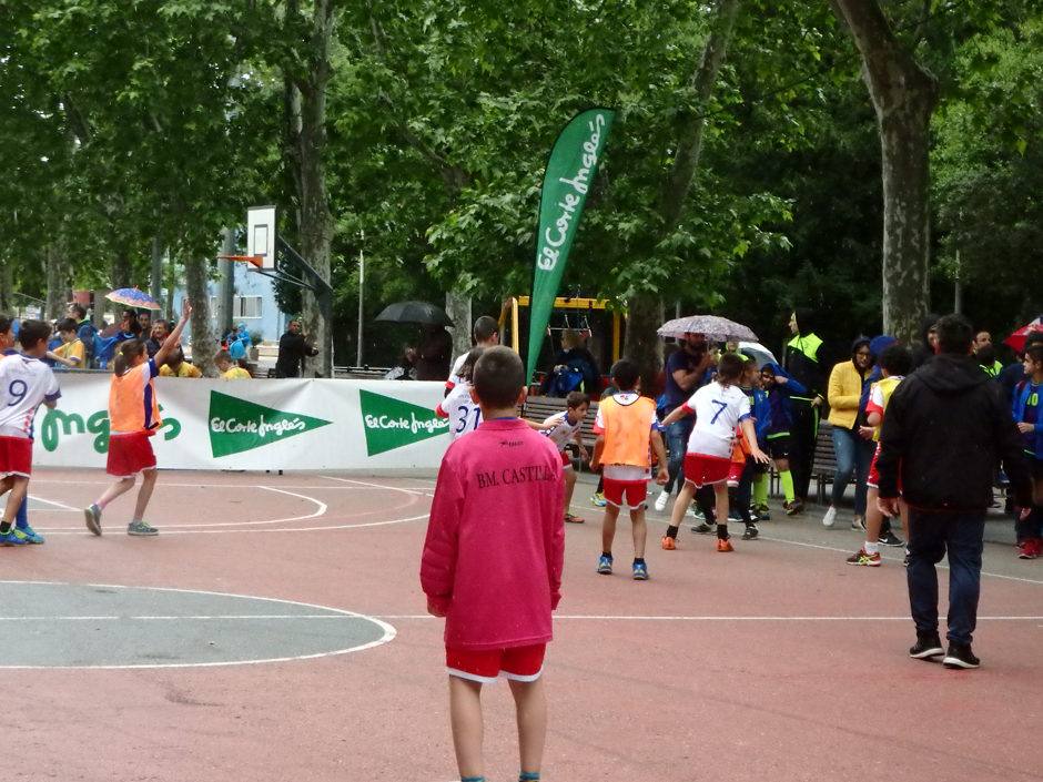 Balonmano en la calle en Valladolid.