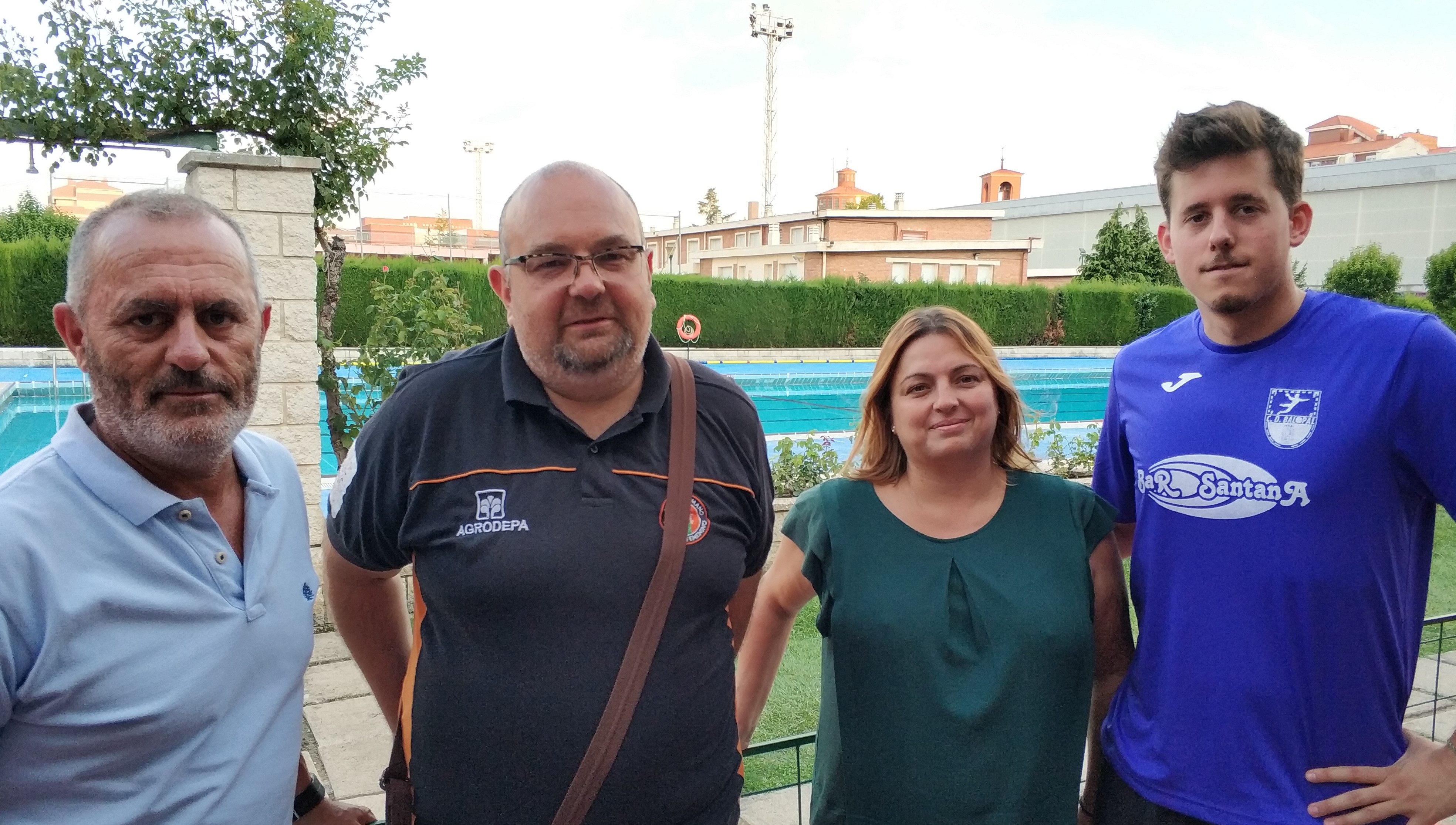 Juan de Arriba, Xavi Ramos (Club Bm.Palencia Femenino), Patricia Donis y Fernando López (Club Deportivo Balopal)